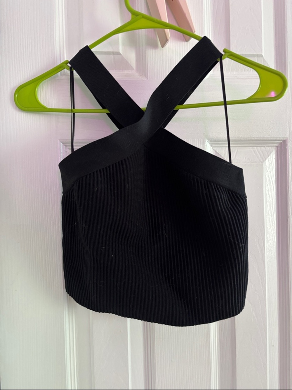 Black Ribbed Cross-Back Tank - Picture 3 of 6